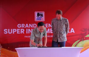 Hadiri Pembukaan Super Indo, Ratu Dewa Pesankan untuk Tetap Jaga Kebersihan Lingkungan