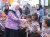 Hangatnya Momen Bunda PAUD Bercengkrama dan Membagikan KIA di TK Kemala Bhayangkari 01