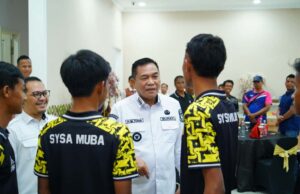 Bupati Toha Jamu Tim Sepakbola U-17, Janji Dukungan Penuh untuk Persimuba