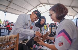 Produk UMKM Binaan Pertamina Patra Niaga Jadi Sorotan Wisatawan Dunia di Pertamina Grand Prix of Indonesia 2025