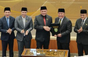 DPRD Sumatera Selatan Bersama Gubernur Sumatera Selatan Tanda Tangani Nota Kesepakatan perubahan KUA dan Perubahan PPAS APBD Tahun Anggaran 2025