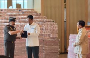 Kejagung Serahkan Uang Pengganti Kerugian Negara Kasus CPO Rp13,2 Triliun