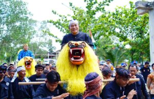 Bupati Muba Saksikan Pengukuhan Paguyuban Pasundan dan Pentas Seni Budaya Sunda di Tungkal Jaya