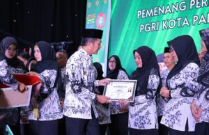 Puncak HUT PGRI ke-80 dan HGN 2025 di Palembang: Doa Bersama dan Penggalangan Dana untuk Guru Terdampak Bencana