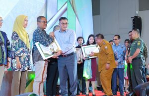 Pemerintah Kota Palembang Berikan Penghargaan kepada Wajib Pajak, Mitra Pembayaran, dan Perangkat Daerah Pelaksana Tahun 2025