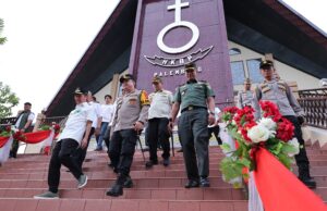 Wali Kota Palembang Tinjau Langsung Pelaksanaan Misa Natal di Dua Gereja, Pastikan Ibadah Berjalan Aman dan Khidmat