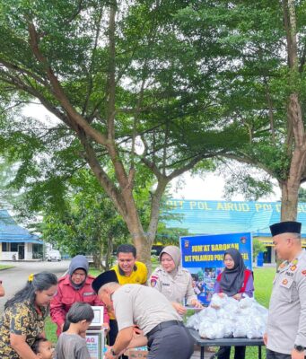 Dit Polairud Polda Sumsel Laksanakan Jumat Berkah kepada Masyarakat
