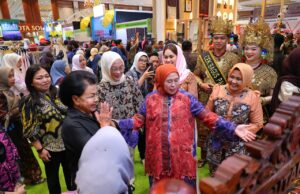 Palembang Gegerkan Inacraft 2026: Kain Jumputan Prada Jadi Senjata Dongkrak UMKM