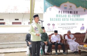Safari Jumat, Ratu Dewa Resmikan Masjid Al-Fatah Baznas di Talang Kelapa