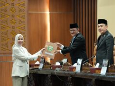 Sekda Sumsel Hadiri Paripurna DPRD, Simak Pandangan Umum 8 Fraksi Terkait Raperda Sumsel Energi Gemilang