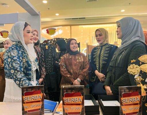 Kriya Sriwijaya Raya Fashion Meriahkan Semarak Idulfitri di Kota Pempek
