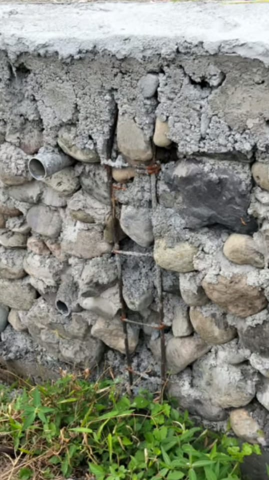 Tembok Miliaran Rupiah di Lahat Diduga Asal Jadi, Warga Tanjung Beringin Was-Was!