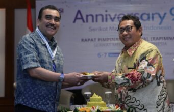 Peringatan HUT ke-9 SMSI di Jakarta Berlangsung Khidmat, Prosesi Pemotongan Tumpeng Jadi Momentum Kebersamaan