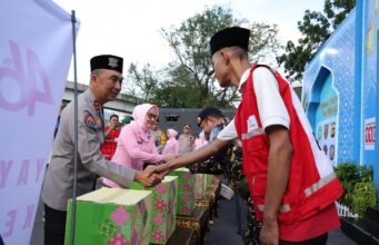 Sinergi Kapolda Sumsel dan Bhayangkari , beri dukungan moril dan tali asih bagi personel Ops Ketupat Musi 2026 di Simpang Polda