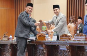 Ketua DPRD Sumsel Pimpin Paripurna XXXIV (34) n Agenda Penyampaian Laporan Hasil Kerja Sementara Pansus DPRD Sumatera Selatan, Tegaskan Komitmen Transparansi dan Pembangunan Berkelanjutan
