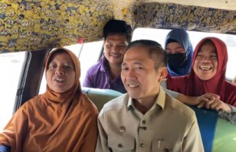 Wali Kota Tinggalkan Mobil Dinas, ASN Wajib Naik Angkot!