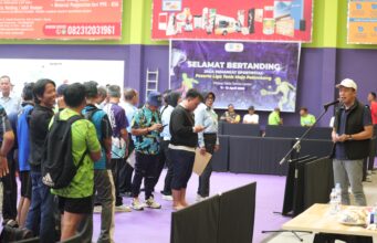 Kadispora Amri Beri Challange Ke PTMSI Kota Palembang