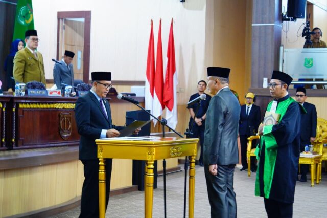 Sodingun Resmi Dilantik Gantikan Nyadiyanto, Bupati Toha Harap Perkuat Sinergi DPRD dan Pemkab Muba