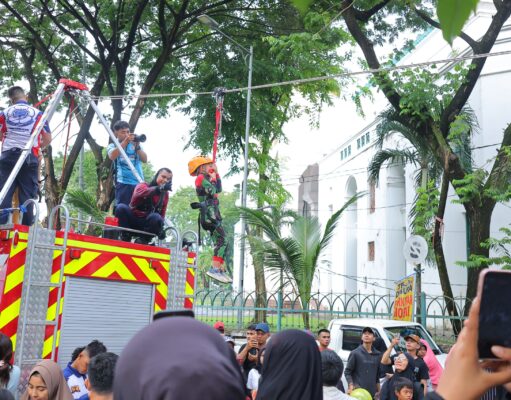 Antusiasme Warga Padati CFD Palembang, Wahana Flying Fox Gratis Jadi Daya Tarik