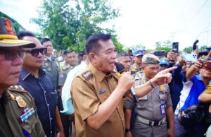 Bupati HM Toha Tohet Jemput Aspirasi Warga dan Siap Surati Pemerintah Pusat