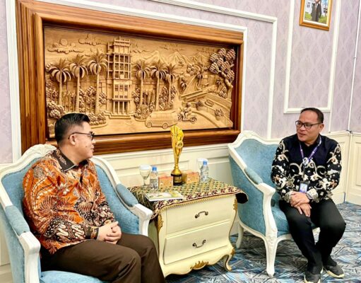 Pemkot Palembang dan Radar Kolaborasi, Gelar Kegiatan Puisi Pemimpin, Memuliakan Kota Tercinta