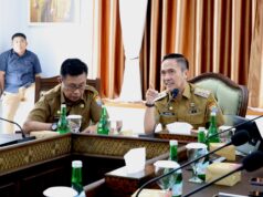 Percantik Kambang Iwak, Bangun Jembatan Bentuk Perahu Bidar