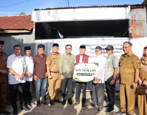 Ratu Dewa antarkan sapi kurban Presiden RI disambut Riuh warga SU 1