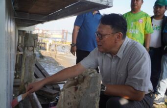 Pemkot Palembang Cat Warna Baru Tepian Sungai Musi Sambut HUT ke-1.343