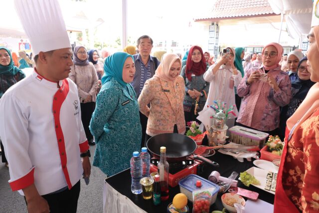 Semarak HUT ke-1343 Kota Palembang, Dewi Sastrani Ratu Dewa Buka Lomba Masak Bersama Fiesta