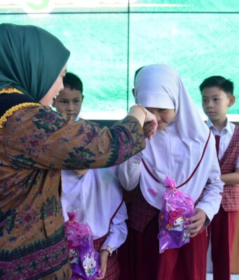 Bunda Literasi Palembang: Biasakan Membaca 15 Menit Sehari