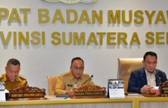 Ketua DPRD Sumsel Andhie Dinialdie Pimpin Rapat Banmus