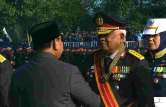 Dewan Pertimbangan SMSI Pusat Taufiequrachman Ruki Terima Bintang Kehormatan dari Presiden Prabowo pada Hari Bhayangkara ke-80