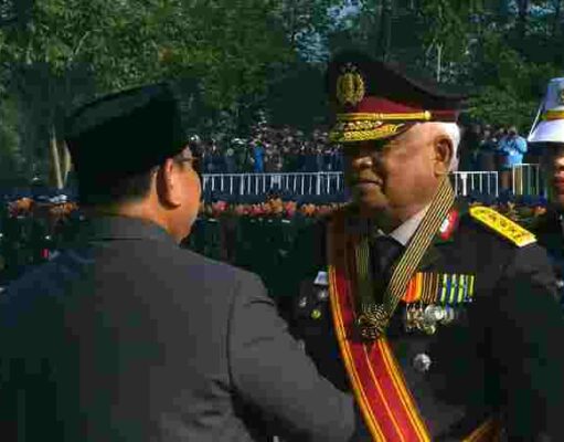 Dewan Pertimbangan SMSI Pusat Taufiequrachman Ruki Terima Bintang Kehormatan dari Presiden Prabowo pada Hari Bhayangkara ke-80