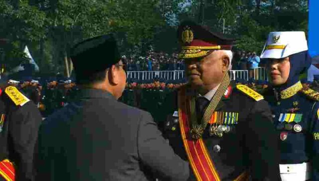 Dewan Pertimbangan SMSI Pusat Taufiequrachman Ruki Terima Bintang Kehormatan dari Presiden Prabowo pada Hari Bhayangkara ke-80