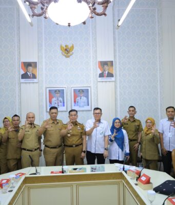Pemkot Palembang Siapkan BPJS Ketenagakerjaan untuk RT, RW, Ustaz dan Ustazah