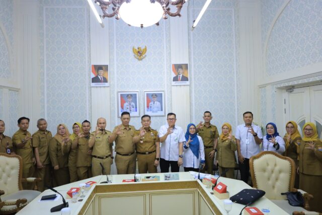 Pemkot Palembang Siapkan BPJS Ketenagakerjaan untuk RT, RW, Ustaz dan Ustazah