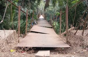 Akses Utama Rusak Parah, Warga Desa Suro Musi Rawas Desak Perbaikan Jembatan Gantung