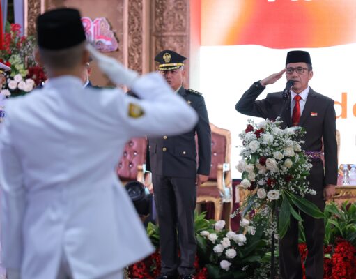 Usai 2 Minggu Karantina, Wali Murid Paskibraka Palembang Lepas Rindu di Malam Pengukuhan
