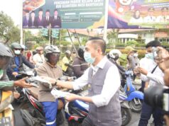 Ratu Dewa turun langsung bagikan masker ditengah kualitas udara Palembang yang memburuk
