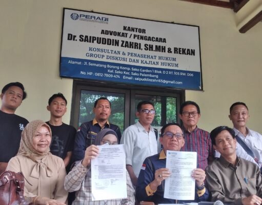 BOOM waktu di UPGRI, 9 Dosen Tendik DIPTDH Massal, Kuasa Hukum siap gugat ke.PTUN