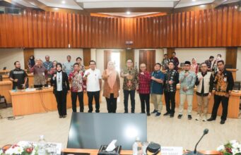 Wagub Sumsel Cik Ujang Studi Tiru Penerbitan IPR ke NTB