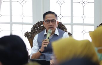 Wali Kota Ratu Dewa: Atur Distribusi Air Bersih untuk Sekolah di Palembang Saat Karhutla