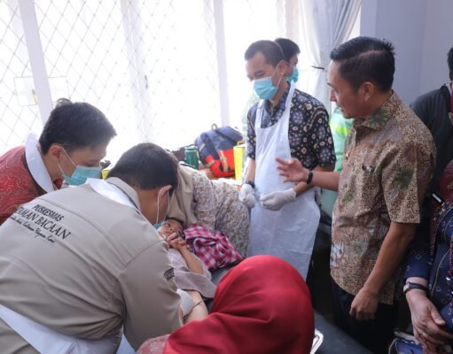 Khitan Gratis untuk Warga Kurang Mampu, Pemkot Palembang dan GUIM Salurkan Kepedulian di Momentum HUT RI ke-81