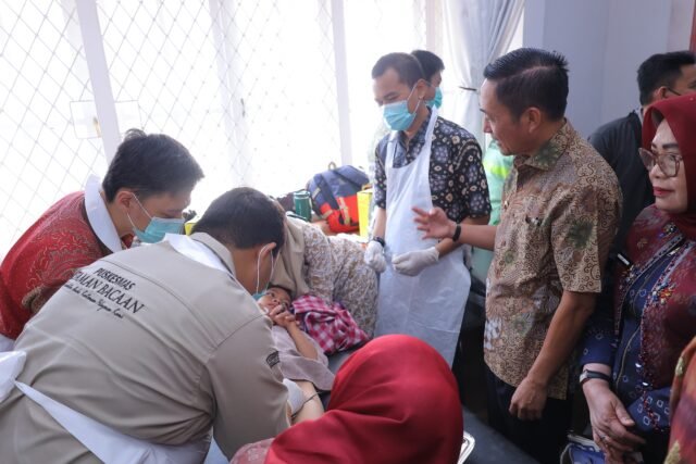 Khitan Gratis untuk Warga Kurang Mampu, Pemkot Palembang dan GUIM Salurkan Kepedulian di Momentum HUT RI ke-81