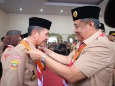 Wali Kota Palembang Ratu Dewa Terima Lencana Melati dari Gerakan Pramuka