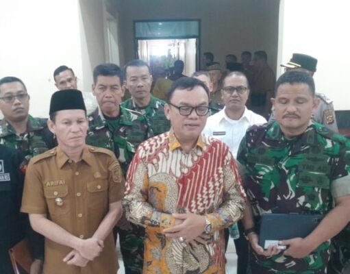 Bupati Joncik Ultimatum Larangan Bakar Lahan, Gandeng Tim Mabes TNI Cegah Karhutla di Empat Lawang