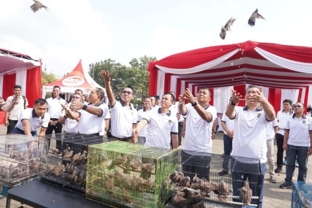 Lomba Kicau Mania Piala Pangdam II/Swj Cup III Meriahkan HUT TNI Ke-81