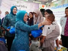 Perkuat Gizi Anak, TP PKK Palembang Salurkan Makanan Tambahan Olahan Ikan untuk Balita