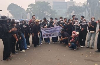 Peduli Kesehatan Masyarakat, YGANN Sumsel Bagikan 3.000 Masker di Kawasan Simpang Lima DPRD