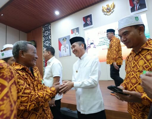 Ratu Dewa Berangkatkan 88 Jemaah Umroh, dari Juara MTQ hingga Pendonor Darah 100 Kali